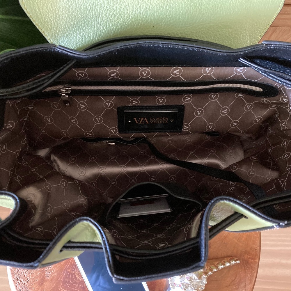 Ostrich BACKPACK - Quality Leather Shoulder Bag Purse - Picture 6 of 14